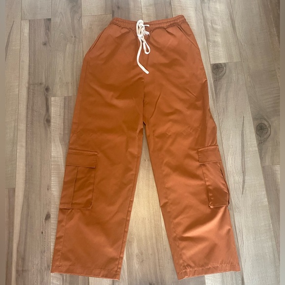 Woman's Loose Cargo Pants - SHEIN - Picture 1 of 3